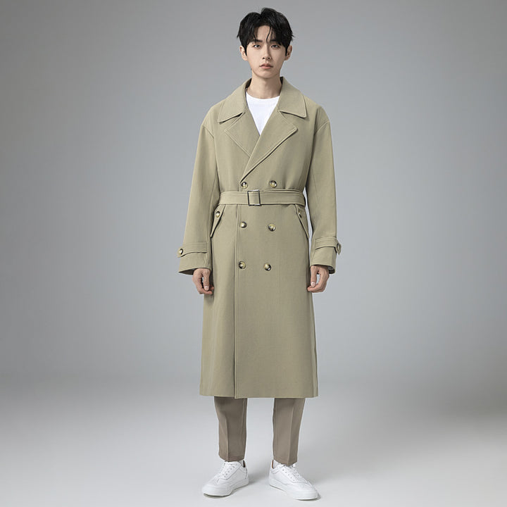 Herren Maxilanger Trenchmantel mit taillierendem Gürtel und minimalistischer Silhouette Echoarchiv