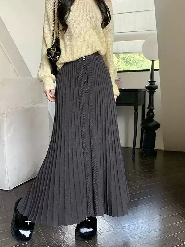 Damen Eleganter Plissee-Maxirock mit Knopfdetails Echo Archiv