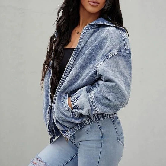 Damen Oversize Jeansjacke mit Kapuze, Reißverschluss und gerafftem Saum Echoarchiv