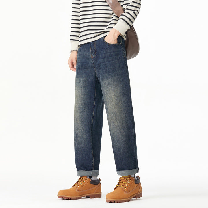 Herren Weite gerade geschnittene Denim-Jeans mit Used‑Wash und Umschlagbund Echoarchiv