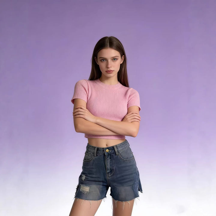Damen lässige Jeansshorts mit fransigen Abschlüssen und seitlichem Schlitz Echo Archiv