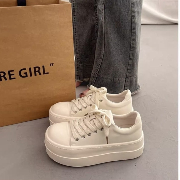 Damen Sneaker mit modischer Plateau-Sohle Echo Archiv