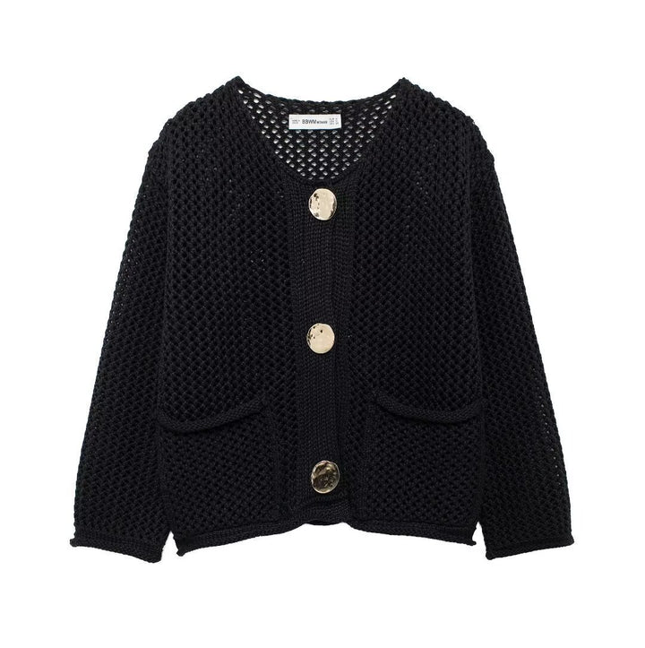Damen Strickjacke mit offener Netz-Struktur, Zierknöpfen und aufgesetzten Taschen – Célinea