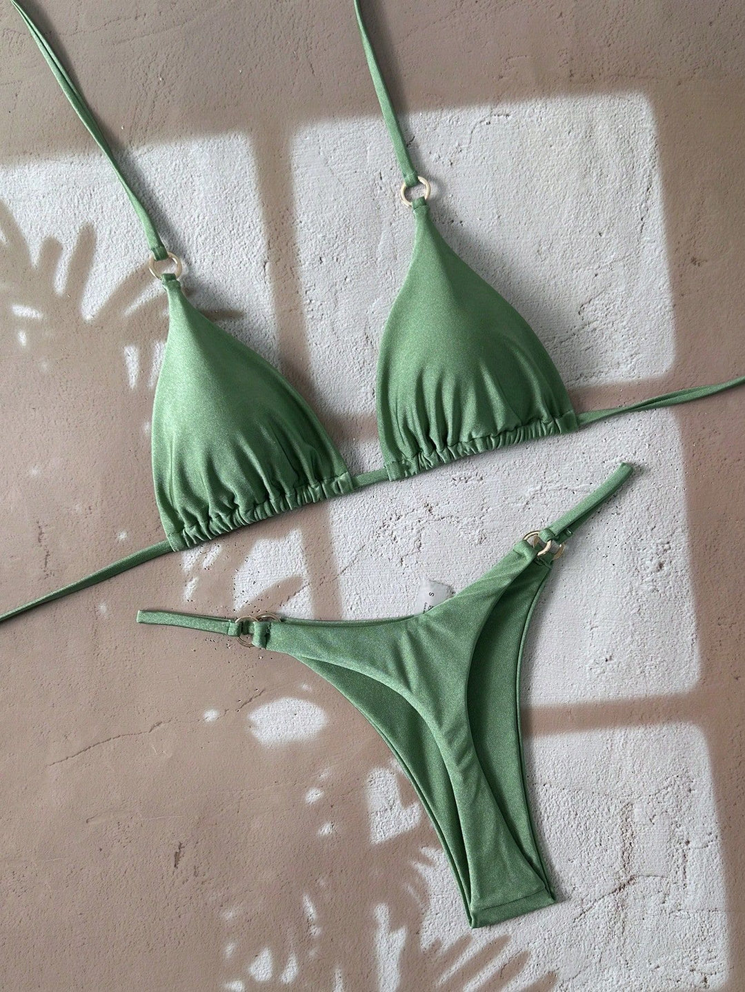 Damen Triangel-Bikini mit stilvollen Akzenten Echo Archiv