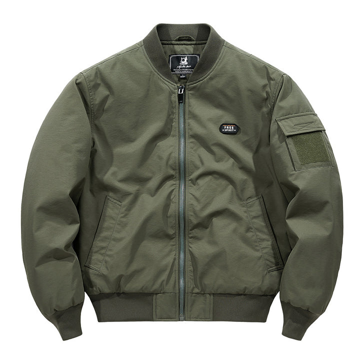 Herren klassische Bomberjacke im Pilotenstil mit Ärmel‑Utilitytasche und geripptem Saum – Brevano