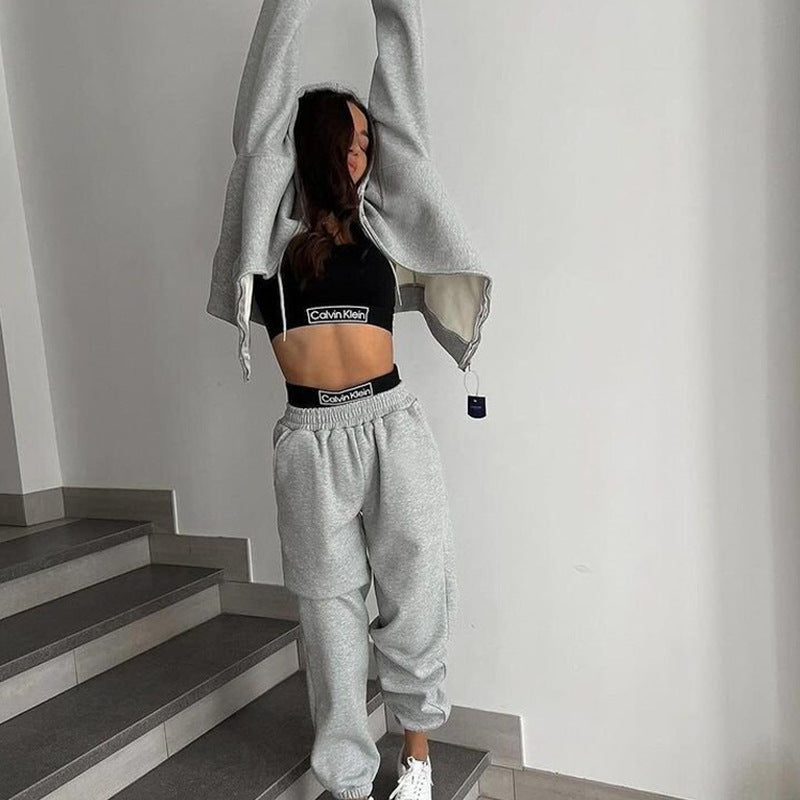 Damen Gekürztes Zip‑Hoodie mit elastischer High‑Waist Jogginghose – Auréline
