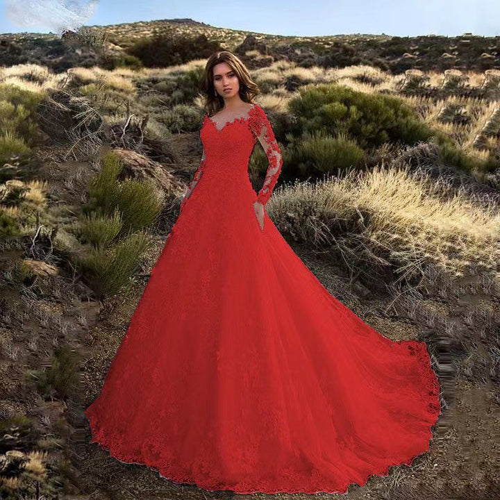 Elegantes Damen Hochzeitskleid mit Spitzenverarbeitung & voluminösem Rock für Hochzeit | Echoarchiv