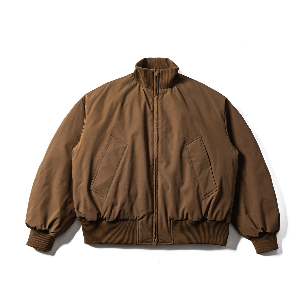 Herren Boxy wattierter Kurzblouson mit Rippenkragen und ergonomischen Eingrifftaschen Echoarchiv