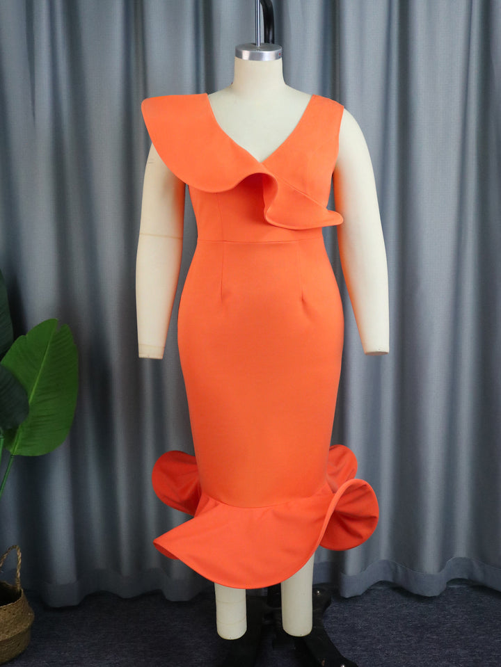 Damen Figurbetontes Kleid mit voluminösem Rüschenelement Echo Archiv