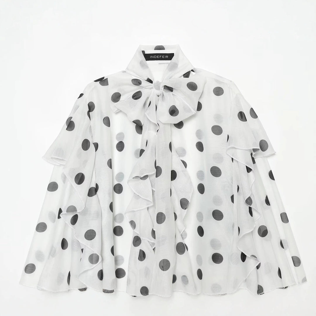 Damen Leichte Chiffonbluse mit Volants, Schleifenkragen und Pünktchenprint Echo Archiv