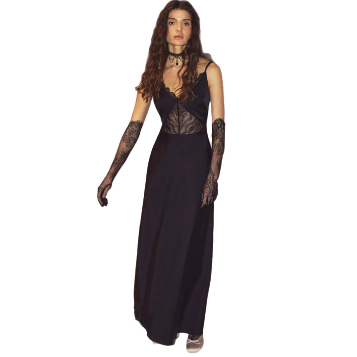 Damen Abendkleid mit transparentem Spitzenoberteil und elegantem Schnitt Echo Archiv