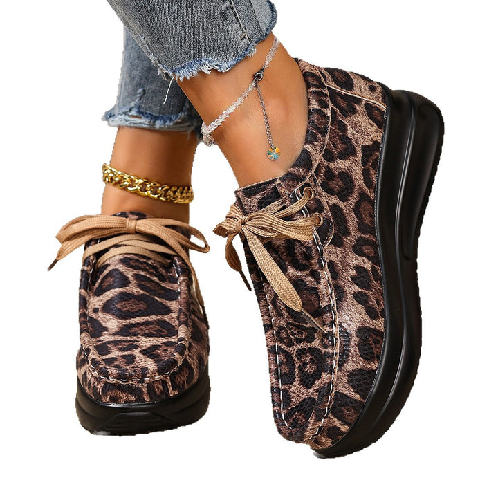 Damen Mokassin‑Sneaker mit Leopardenmuster, dicker Komfortsohle und Schnürung Echo Archiv