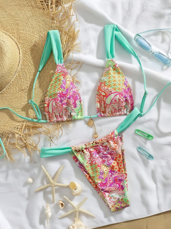 Damen Triangel-Bikini mit buntem Paisleymuster und verstellbaren Trägern Echo Archiv