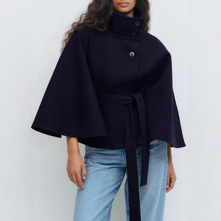 Damen Wickeljacke mit elegantem Stehkragen und weit geschnittenen Ärmeln Echoarchiv