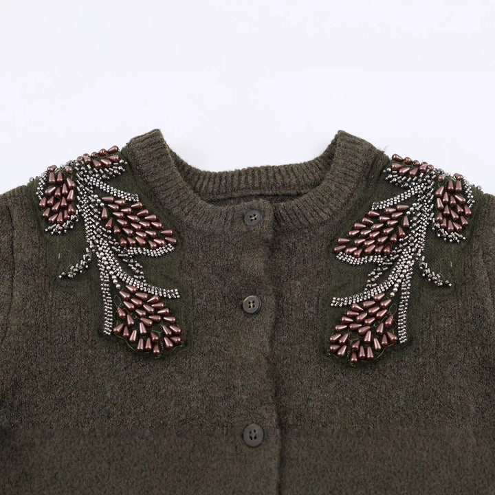 Damen Kurze Bouclé-Strickjacke mit Perlen- und Perlenapplikation an den Schultern Echoarchiv