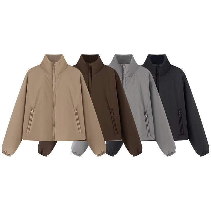 Damen Kurz geschnittener gesteppter Pufferblouson mit hohem Stehkragen Echo Archiv