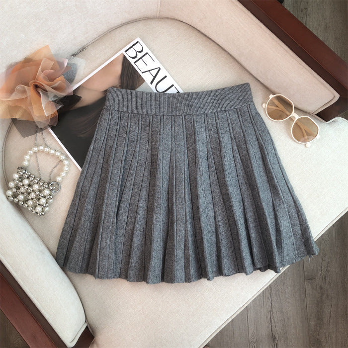 Damen Plissee-Rock aus leichter Strickware Echo Archiv