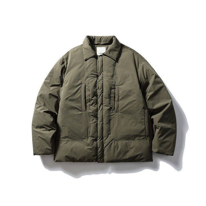 Herren Kurz geschnittene Thermo‑Pufferjacke im Boxy‑Cut mit Hemdkragen und verdeckter Druckknopfleiste Echo Archiv