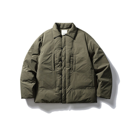 Herren Kurz geschnittene Thermo‑Pufferjacke im Boxy‑Cut mit Hemdkragen und verdeckter Druckknopfleiste Echo Archiv