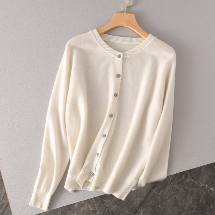 Damen Leichter Rundhals-Knopfcardigan in Kaschmiroptik mit feiner Rippkante und lässiger Silhouette Echoarchiv