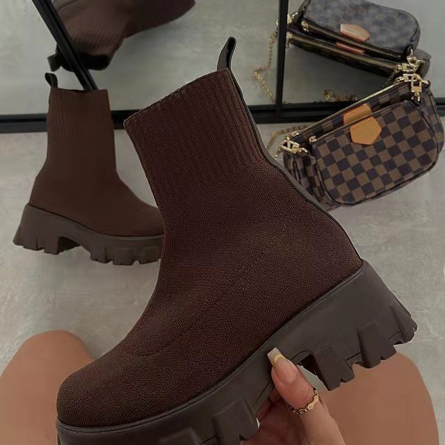 Damen Strick‑Sock‑Boots mit grober Lug‑Sohle und integriertem Komfortkeil Echo Archiv