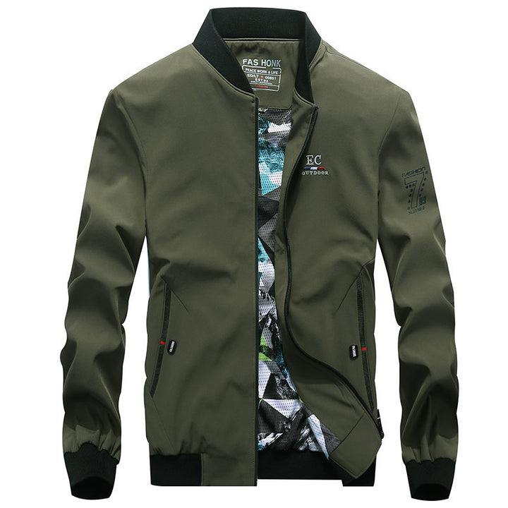 Herren leichte wasserabweisende Bomberjacke mit Camouflage‑Mesh‑Innenfutter und geripptem Kragen – Brevano