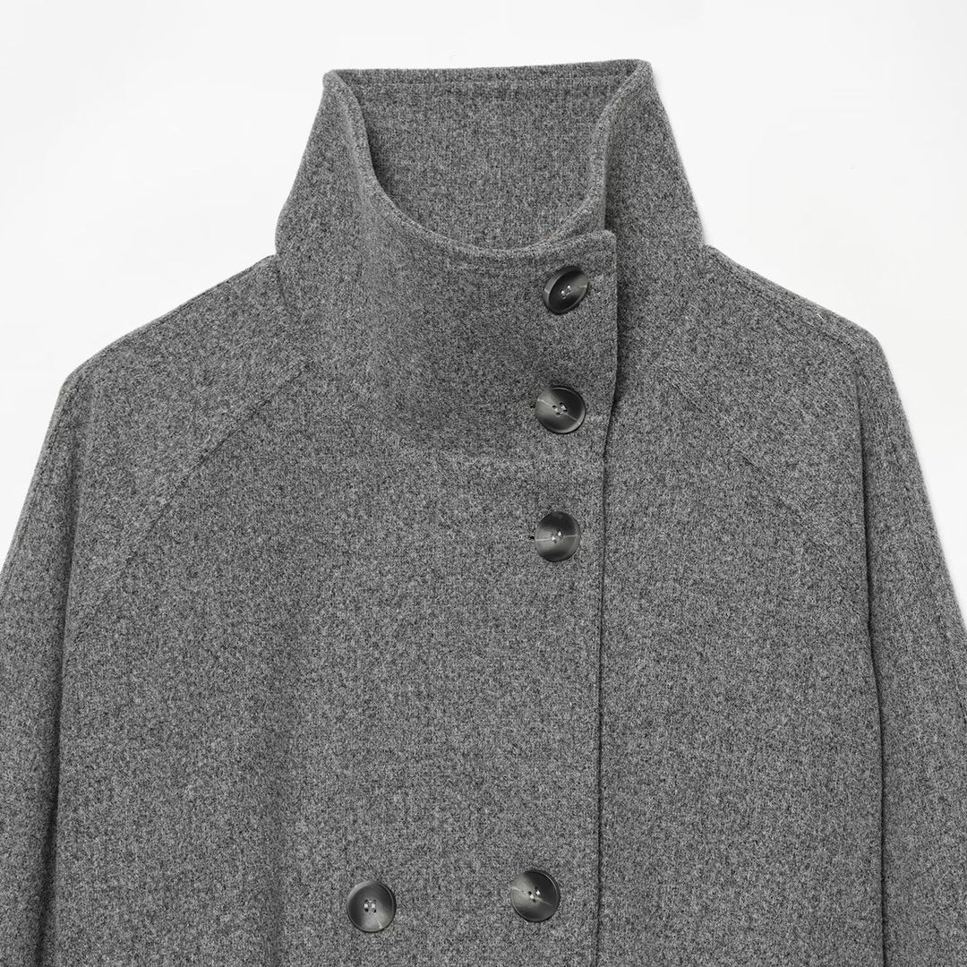 Damen Cape-Übergangsjacke im kurzen Schnitt mit hohem Kragen, doppelter Knopfleiste und Taillenbindegürtel Echoarchiv