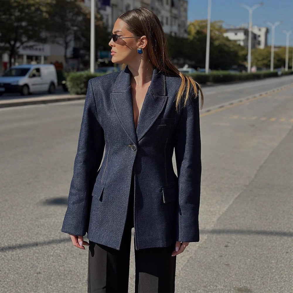 Damen taillierter Jeansblazer mit geschwungenem Revers Echoarchiv