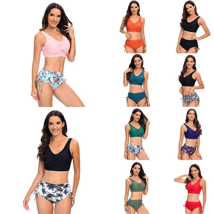 Damen Bikini-Set mit schickem Wickeloberteil und hoch taillierten Höschen Echo Archiv
