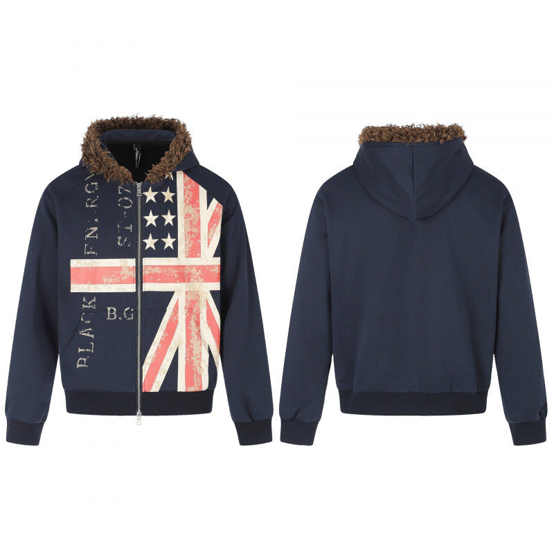 Herren Kapuzenjacke mit Vintage‑Flaggenprint, Kunstfellkapuze und Zweiwege‑Reißverschluss Echo Archiv