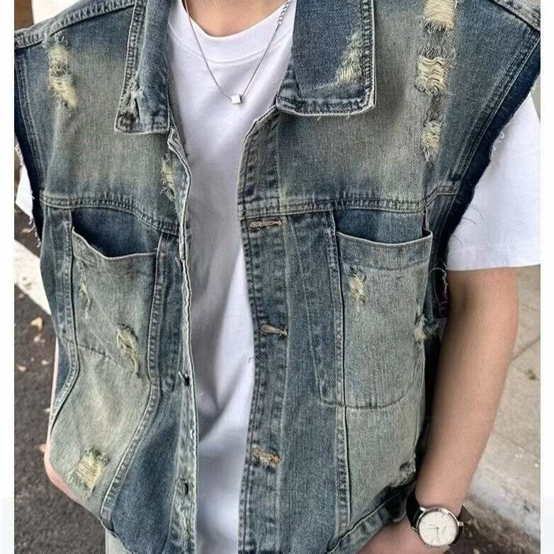 Herren Denim-Weste im Vintage-Used-Look mit Destroyed-Taschen und kastiger Passform Echoarchiv