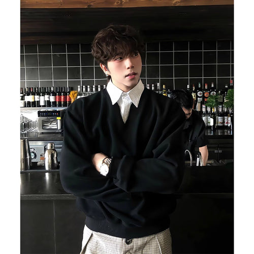 Herren modischer Oversized-Pullover mit V-Ausschnitt Echoarchiv
