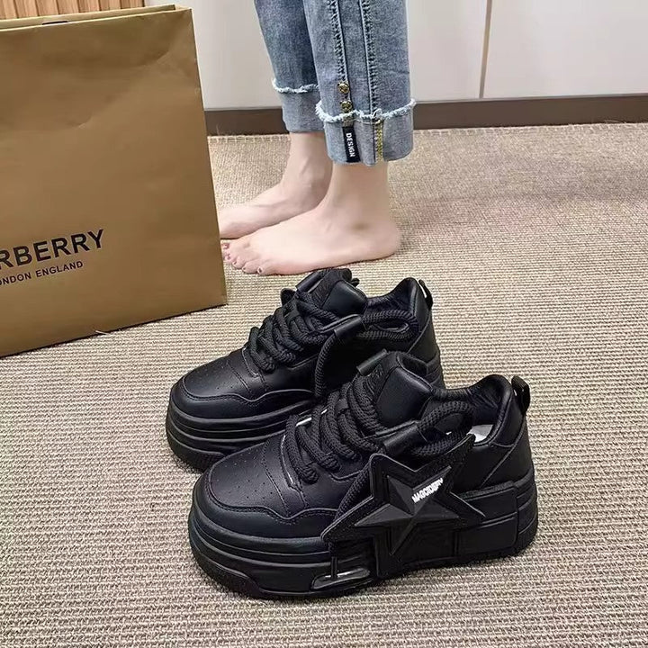 Damen Sportliche Sneakers mit modischem Sternen-Motiv und innovativer Dämpfung Echo Archiv