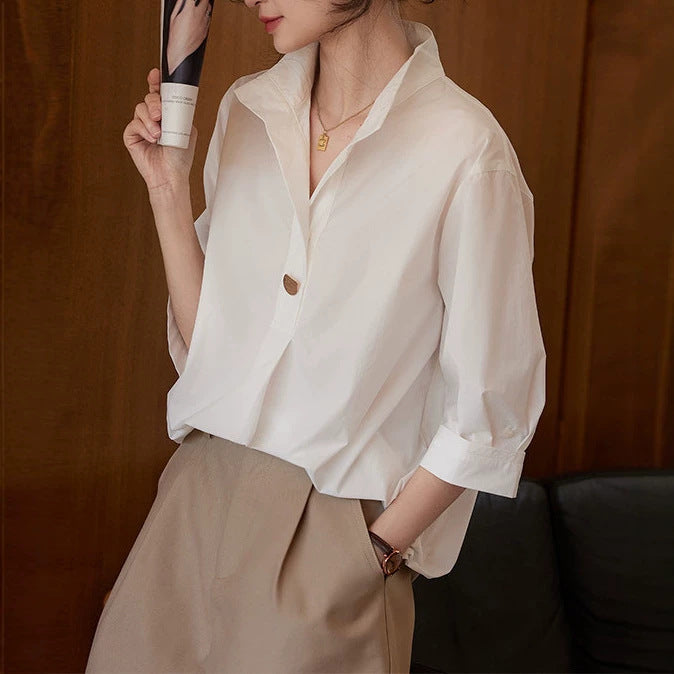 Damen Elegante und luftige Bluse mit modernem Schnitt Echoarchiv