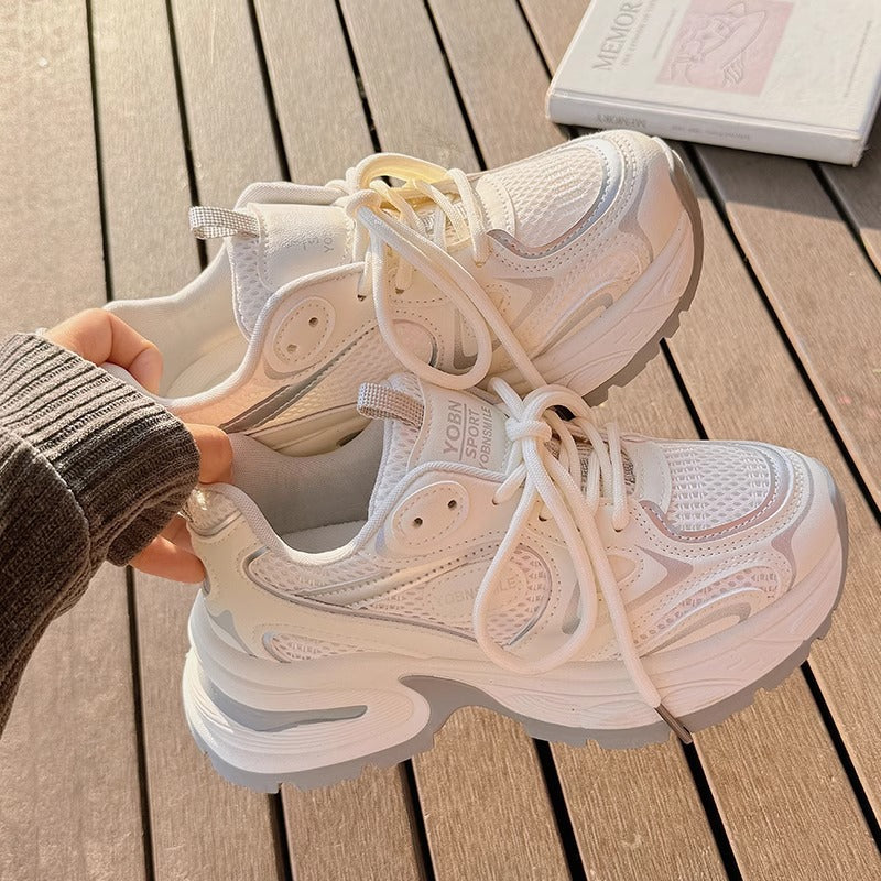 Damen Sportliche Sneakers mit atmungsaktivem Obermaterial und dämpfender Sohle Echo Archiv