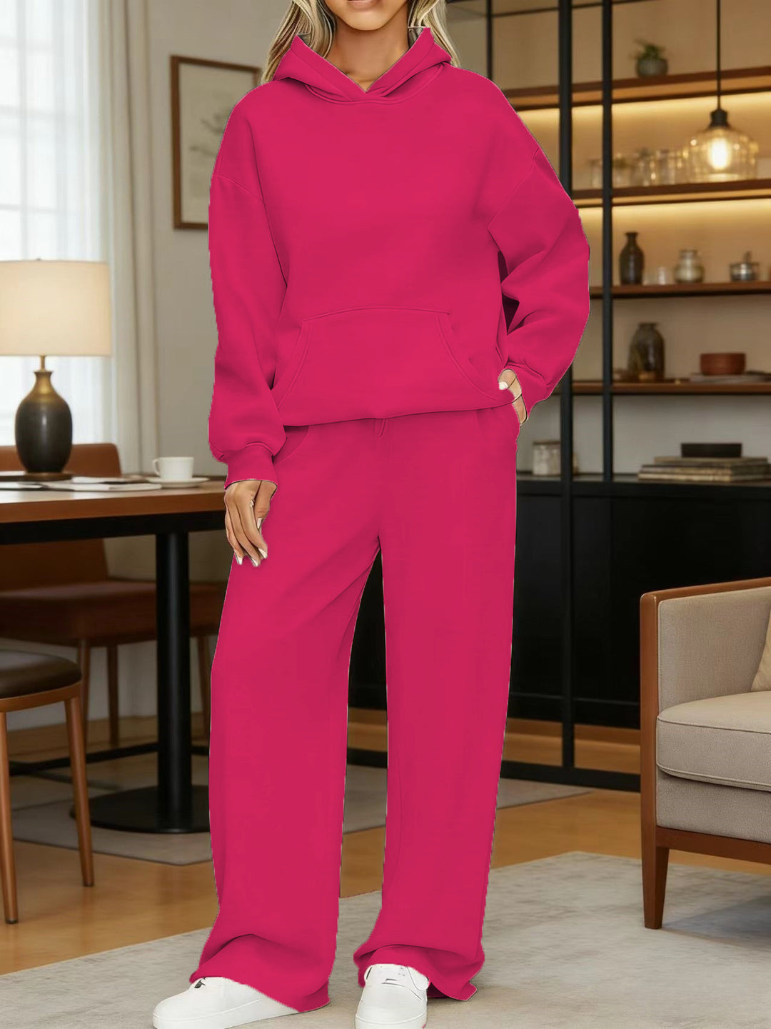 Damen nan kuscheliges Oversize Hoodie und weite Jogginghose Set Echo Archiv