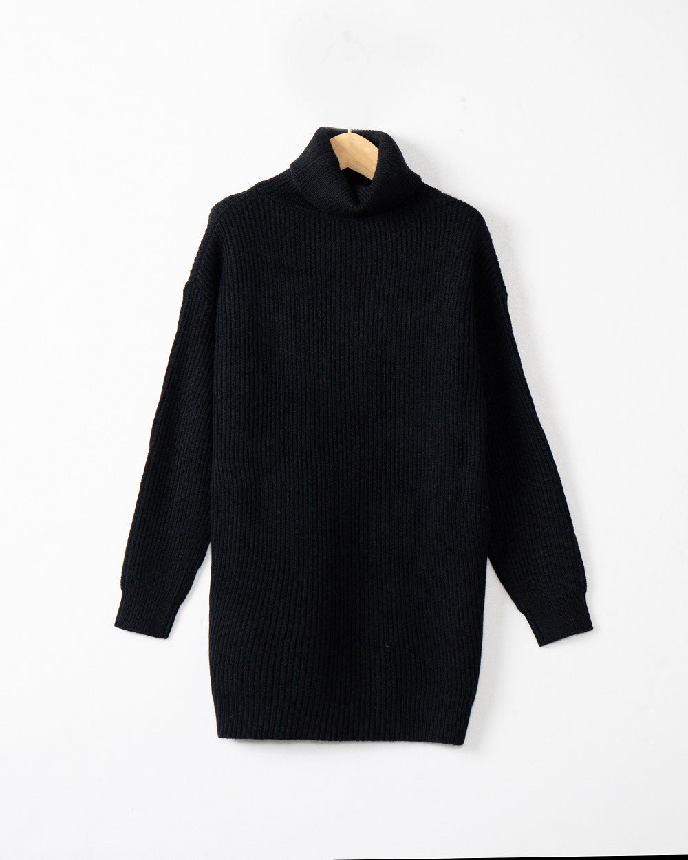 Damen Langer Rippstrick-Rollkragenpullover im Oversize-Schnitt Echo Archiv