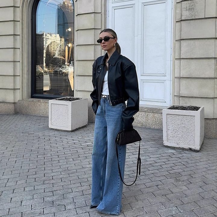 Damen Kurzgeschnittene Oversize-Lederjacke mit Hemdkragen, Cropped‑Silhouette und extraweiten Ärmeln Echoarchiv