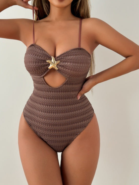 Damen Einteiliger Badeanzug mit modischem Cut-Out und verspieltem Sternen-Detail Echo Archiv
