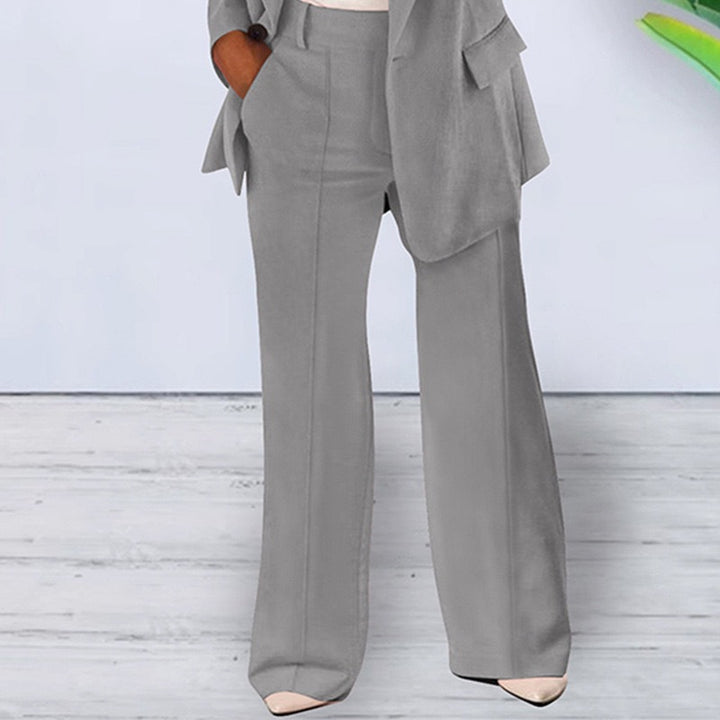 Damen nan bürotaugendes Hosenanzug Set mit weiter Hose und tailliertem Blazer Echo Archiv