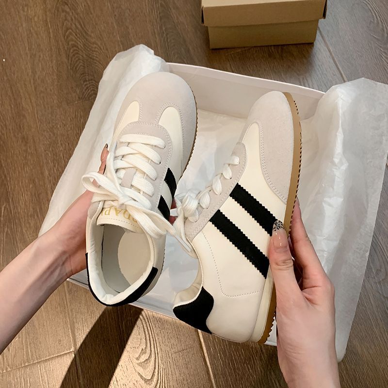 Damen Sportliche Sneakers mit hochwertiger Wildleder-Oberfläche und atmungsaktivem Innenfutter Echo Archiv