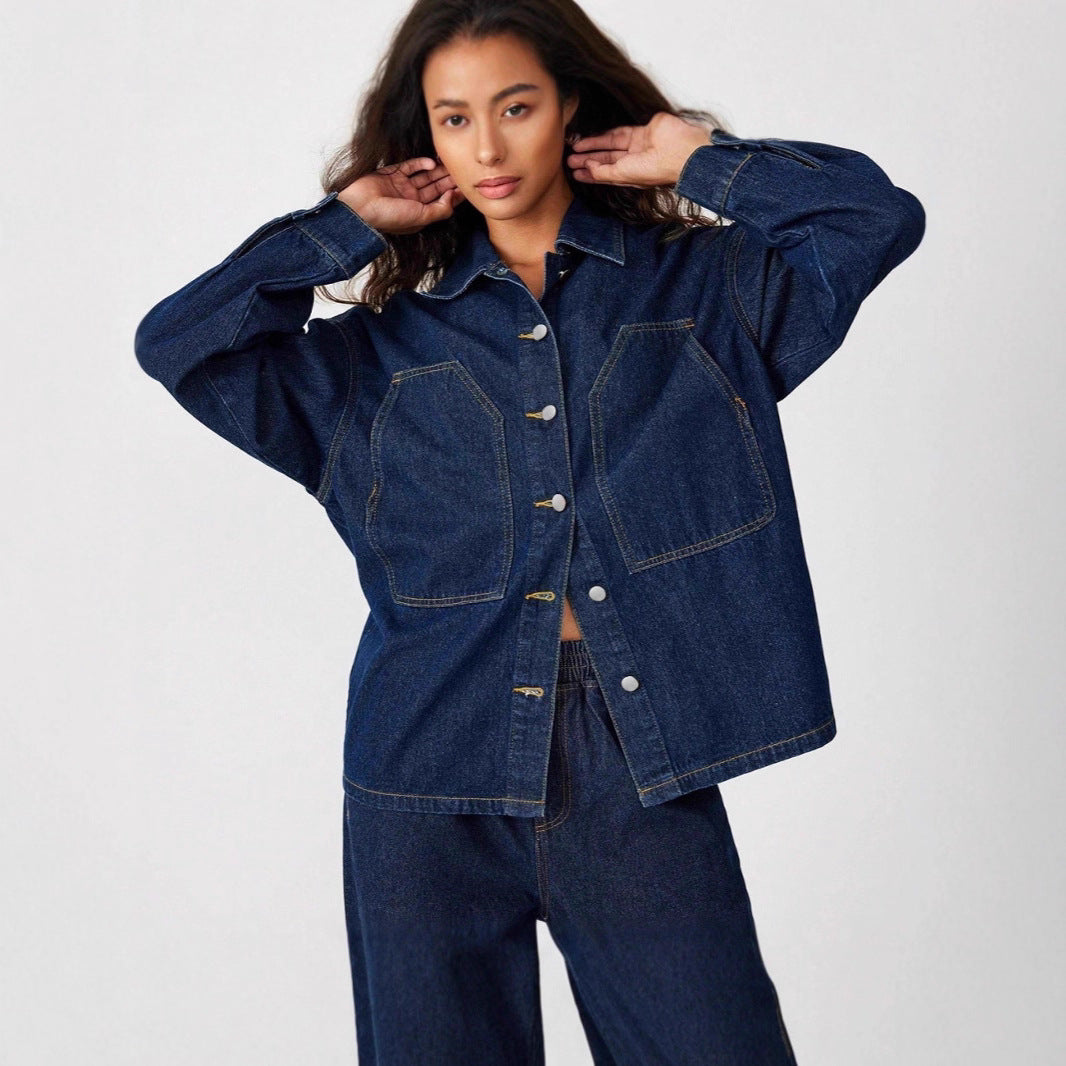Damen Oversize-Denimjacke mit markanten Fronttaschen und entspannter Passform Echo Archiv