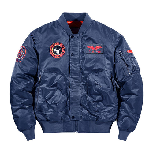 Herren  flugzeuginspiriertes Patch-Detail isolierte Pilot-Bomberjacke Echo Archiv