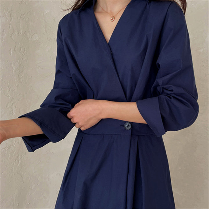 Damen Wickel-Hemdkleid mit tailliertem Bund, Kellerfalten und Eingrifftaschen – Valéora