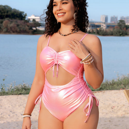 Damen Einteiliger Badeanzug mit aufregendem Cut-Out und Rüschen Echo Archiv