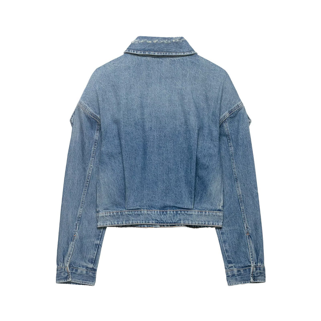 Damen Cropped Jeansjacke mit Schulterklappen, verdeckter Knopfleiste und boxy Silhouette Echo Archiv