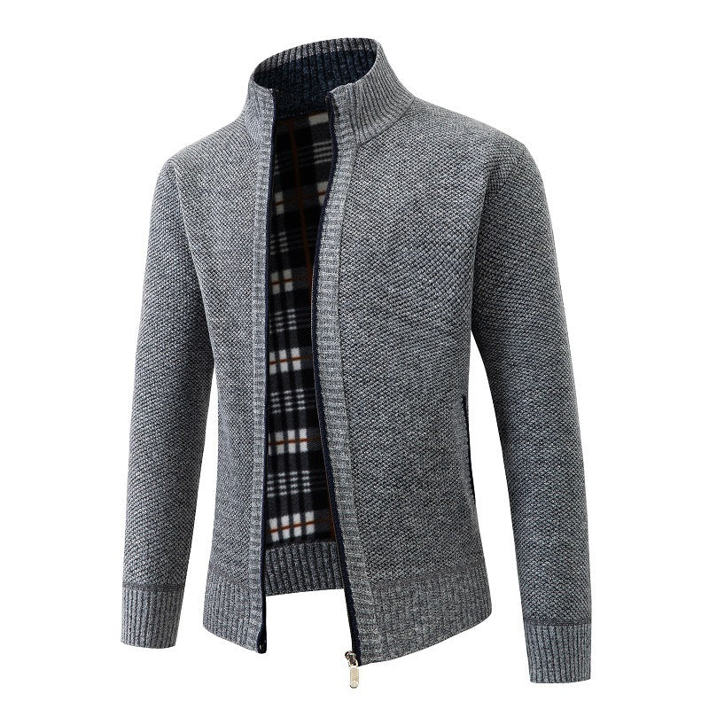 Herren elegante Strickjacke mit hohem Kragen und praktischem Reißverschluss Echoarchiv