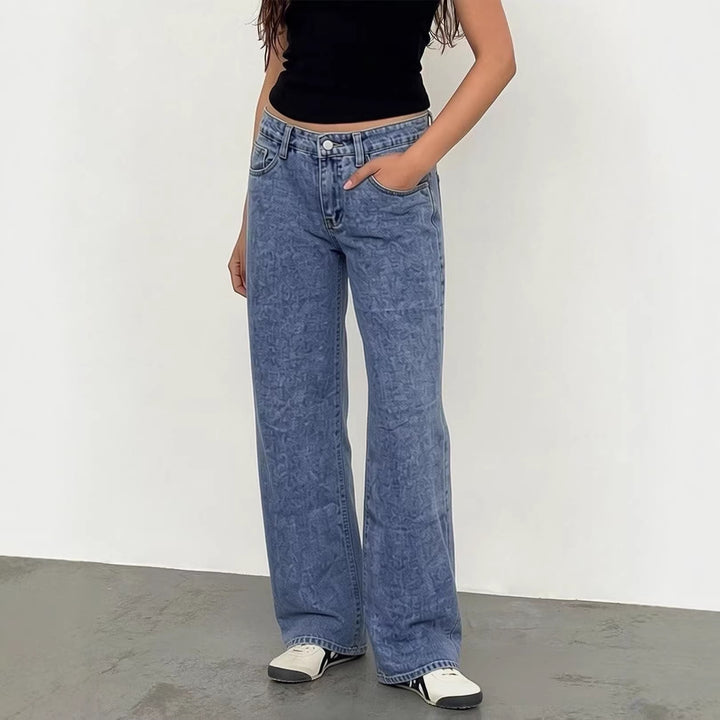 Damen Weite High-Waist Jeans mit klassischem Schnitt und ausgefransten Säumen Echo Archiv