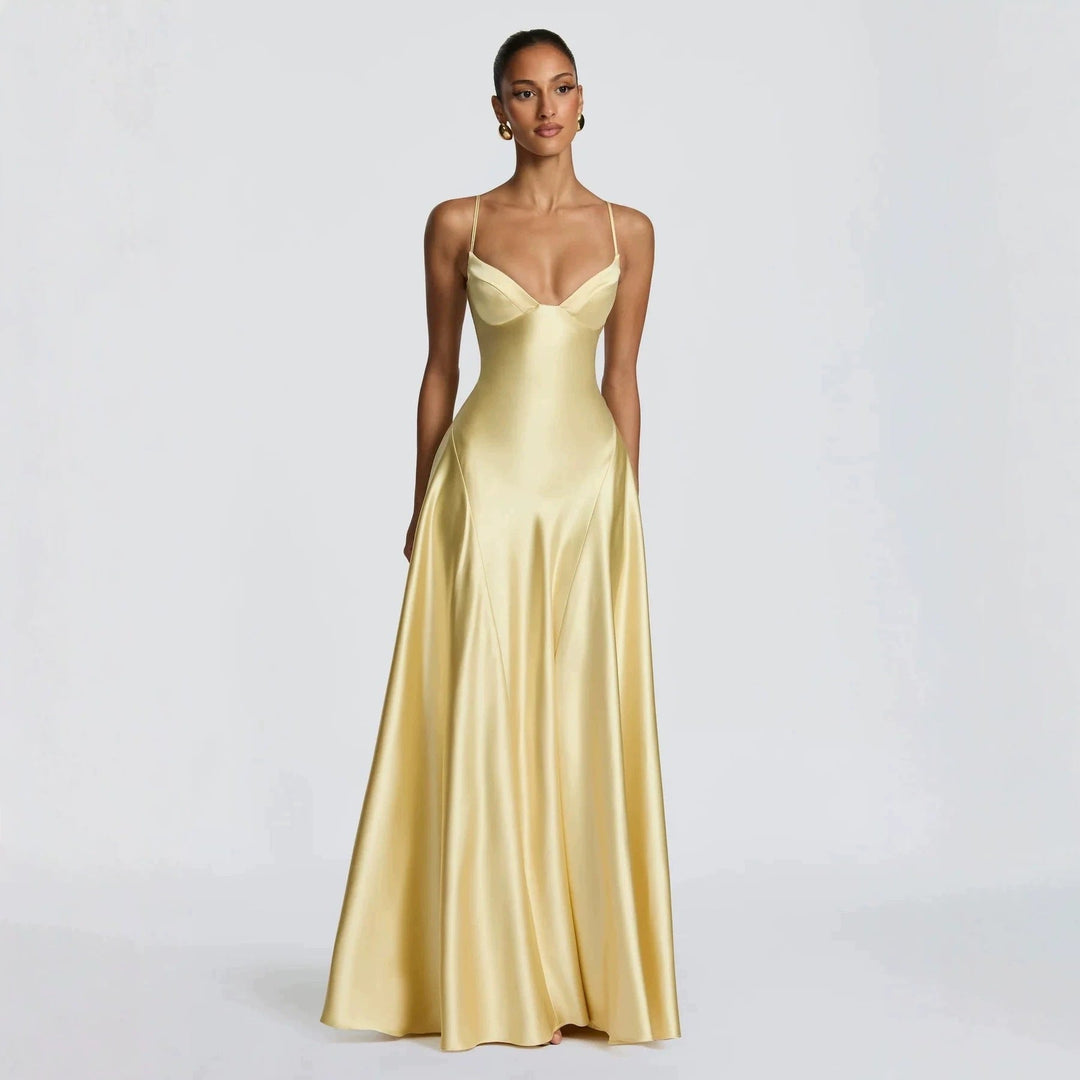 Damen elegantes Satin-Maxikleid mit raffinierten Spaghettiträgern Echoarchiv
