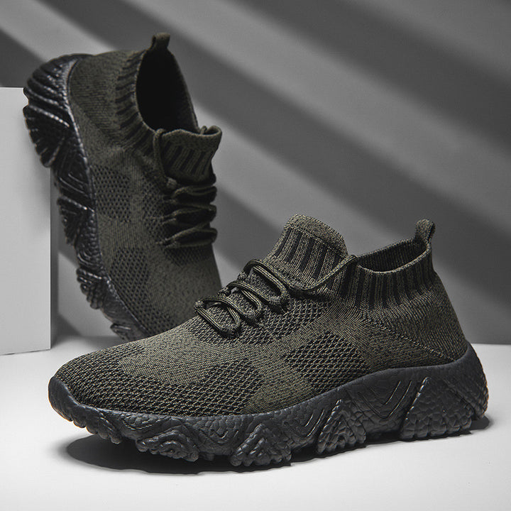 Unisex nan urbaner Strick-Schlupfsneaker mit sockenhaftem Schaft und markanter Profilsohle Echo Archiv